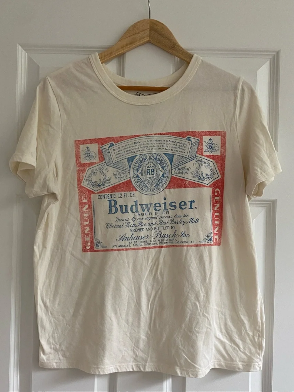 Budweiser Cream Tee with Red and Blue Label Graphic, Sz L